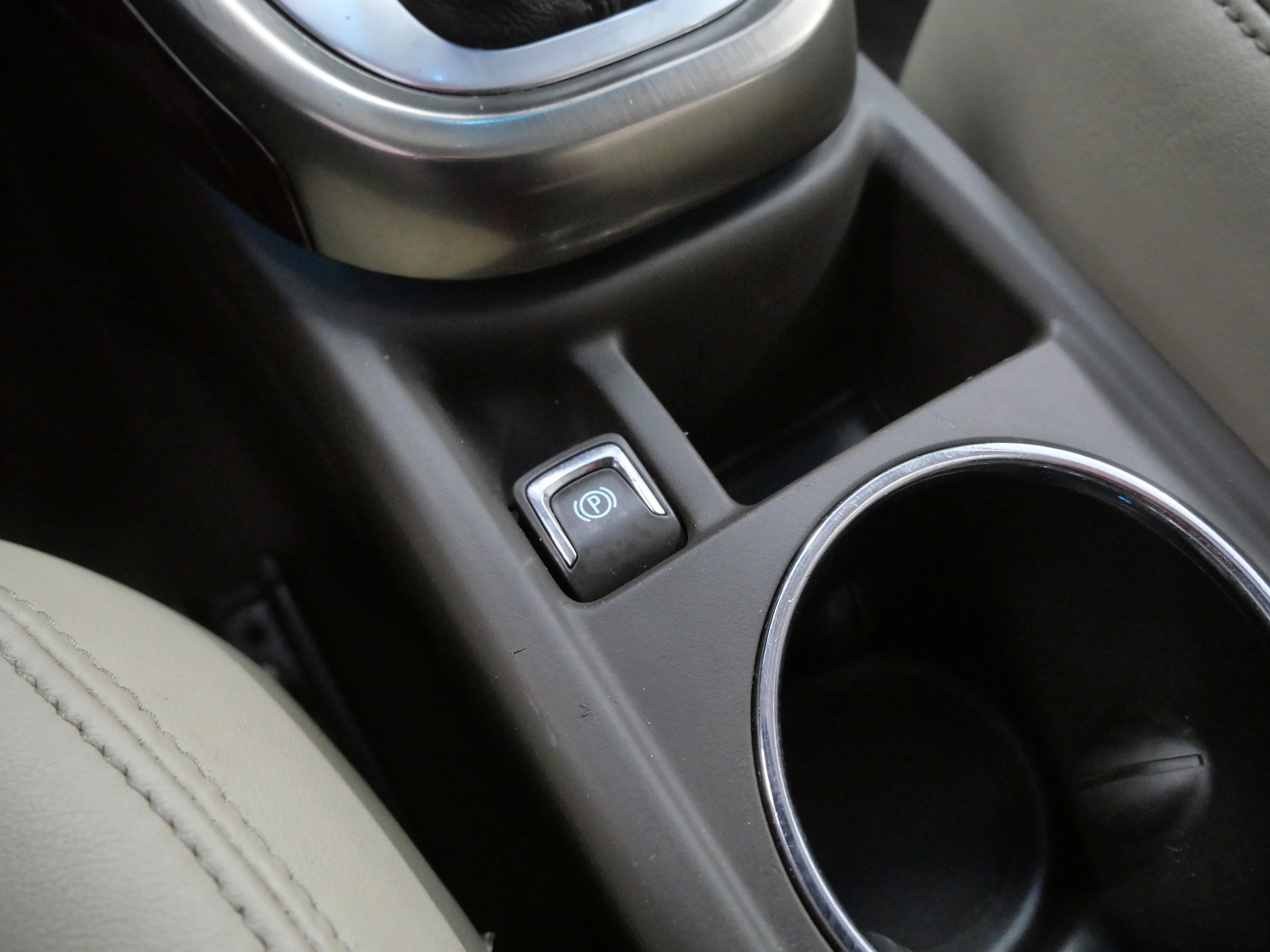 Used 2012 Buick Verano Leather image 31