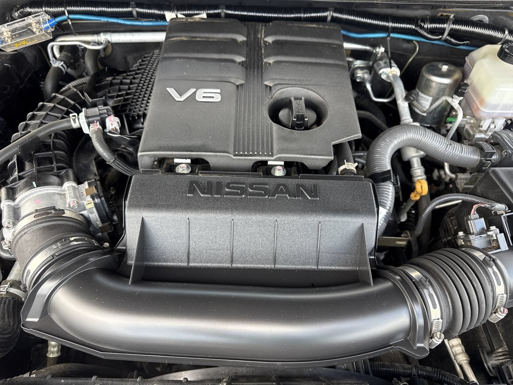 Used 2022 Nissan Frontier PRO-4X AWD/4WD image 40