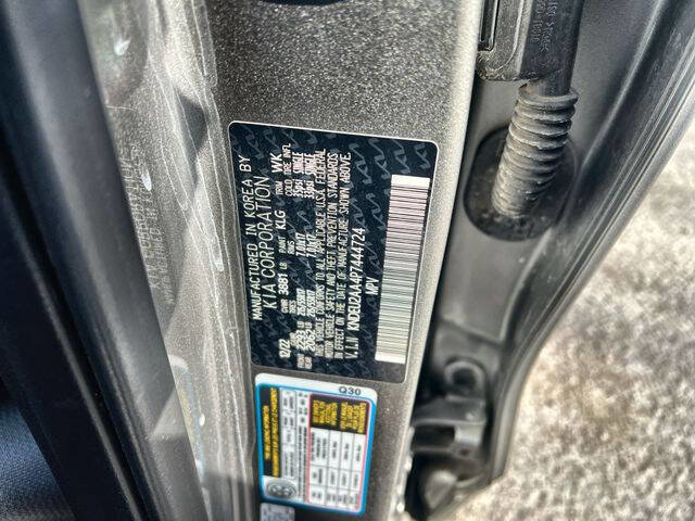 Used 2023 Kia Seltos S image 33