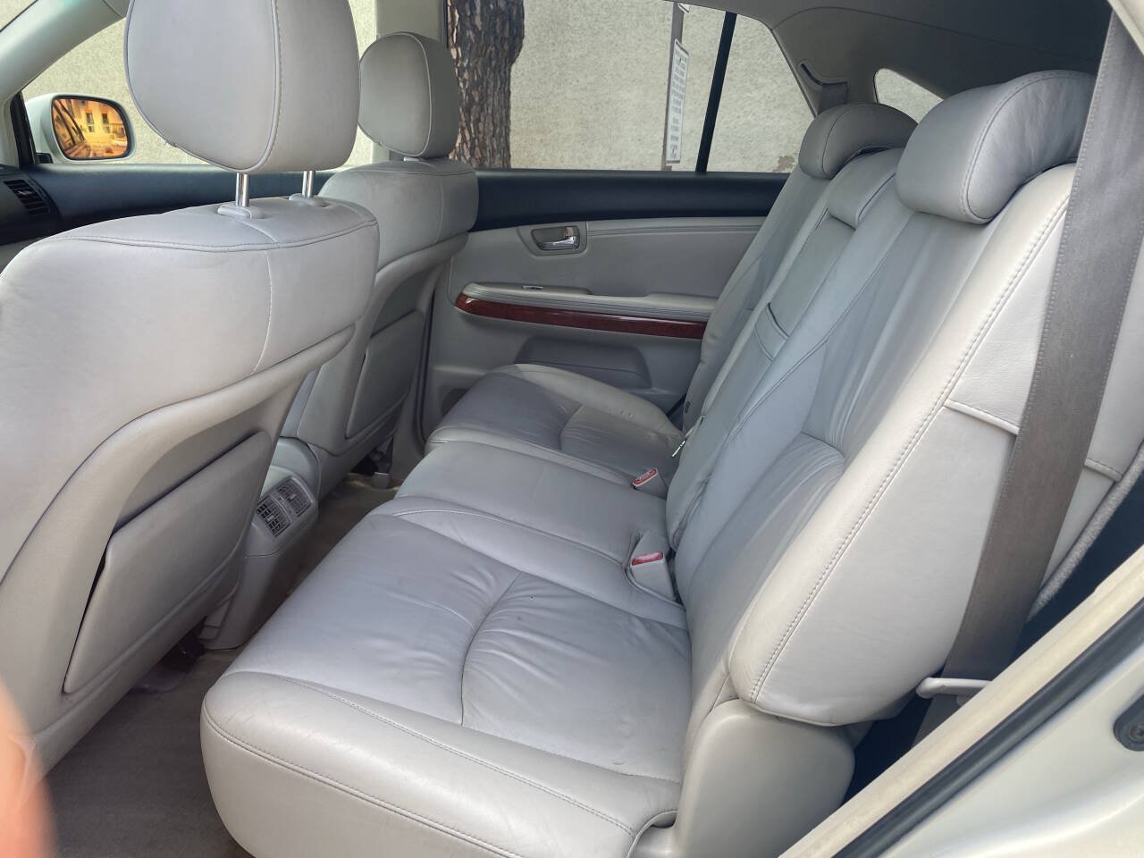 Used 2004 Lexus RX 330 AWD w/ Premium Plus Pkg image 8