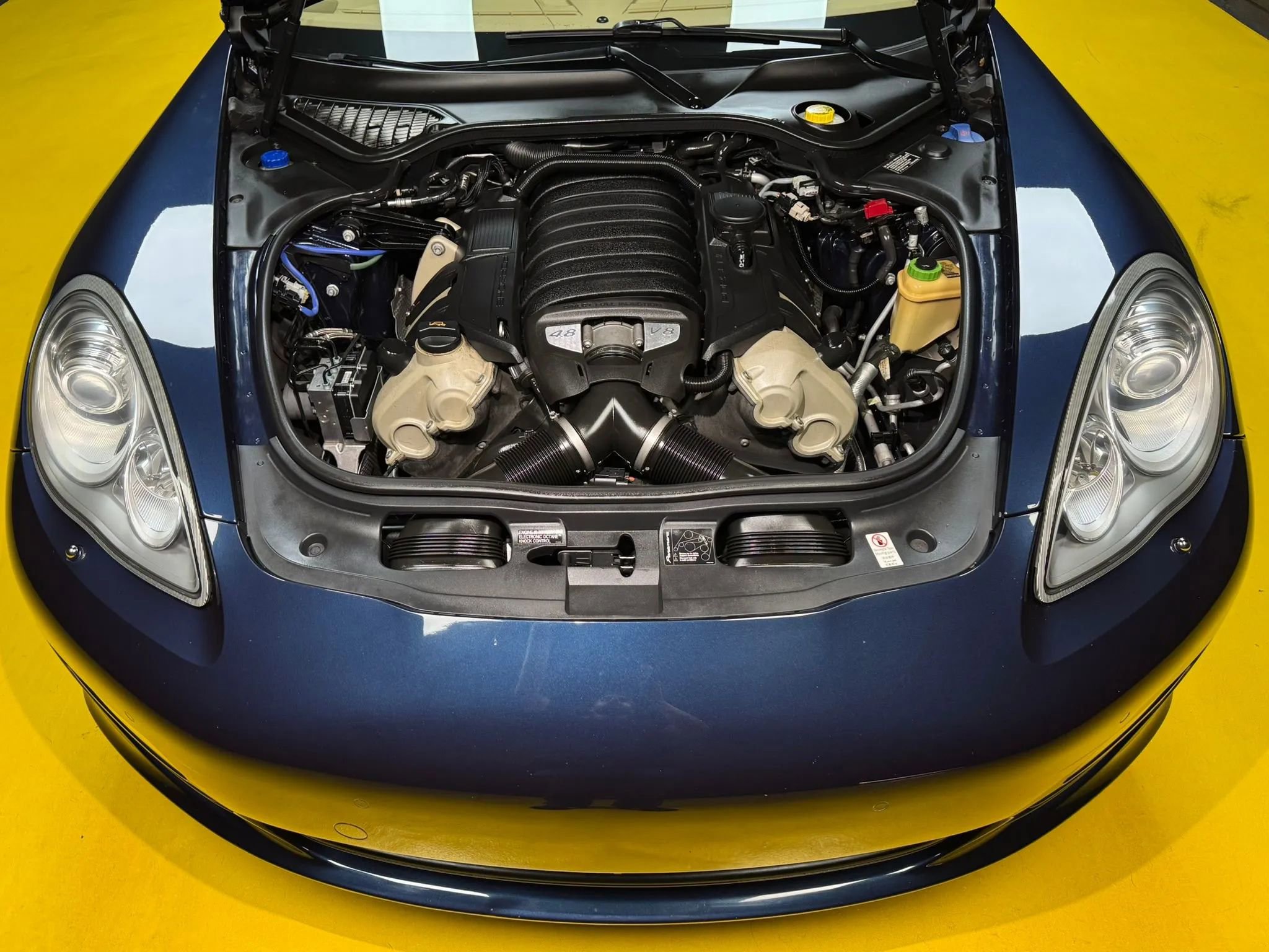 Used 2012 Porsche Panamera S image 40