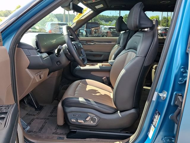 Certified 2024 Kia EV9 GT-Line AWD/4WD image 15