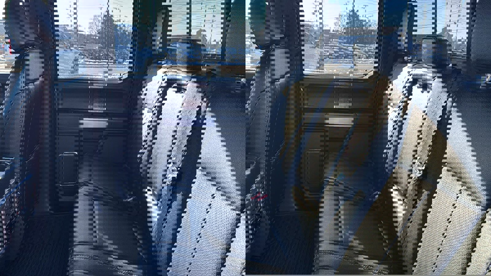 Used 2022 Ford F350 Lariat image 21