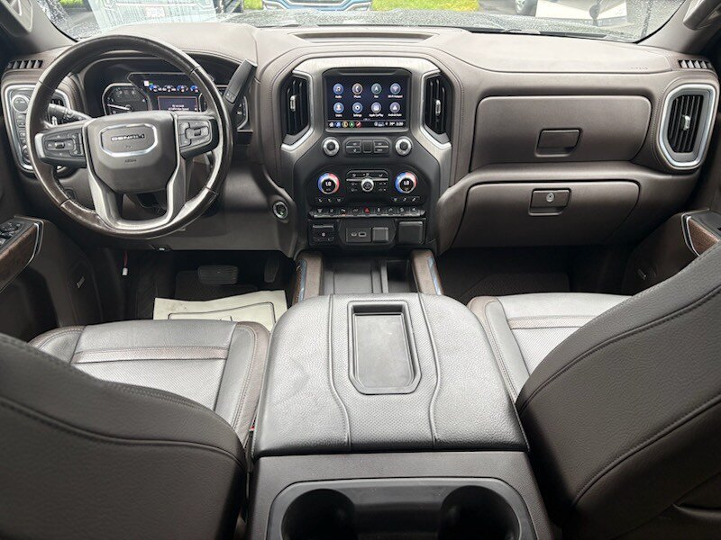 Used 2021 GMC Sierra 3500 Denali w/ Denali Ultimate Package AWD/4WD image 8