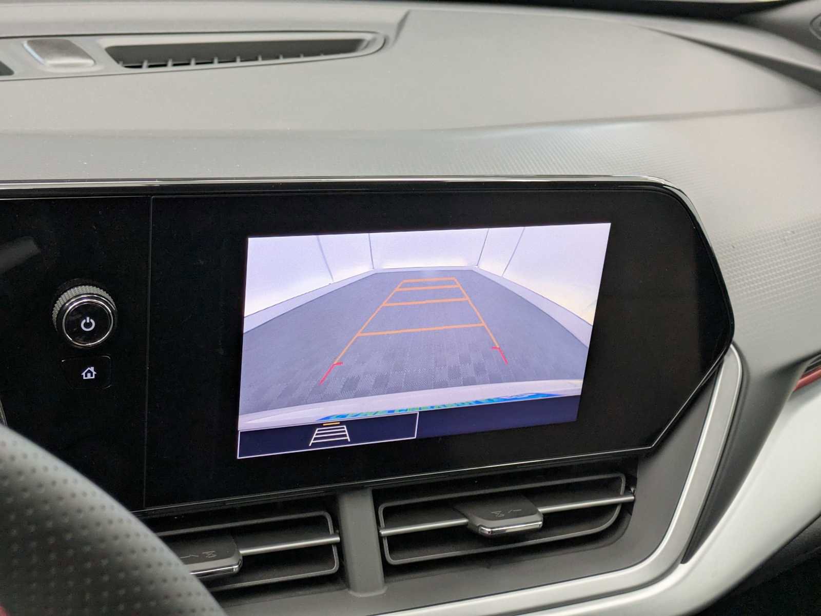 New 2026 Chevrolet Trax RS w/ Sunroof Package FWD image 30