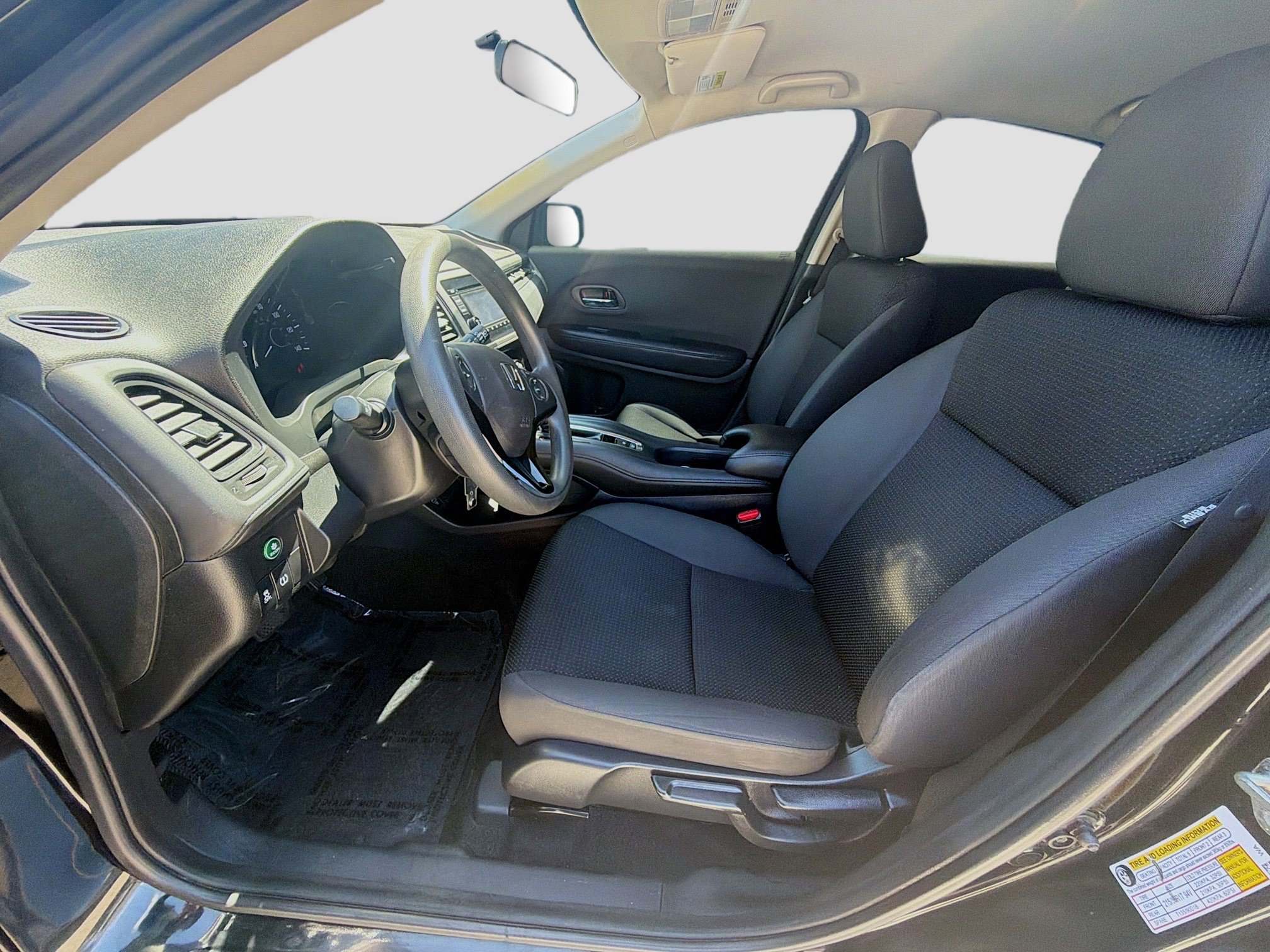 Certified 2020 Honda HR-V LX image 19