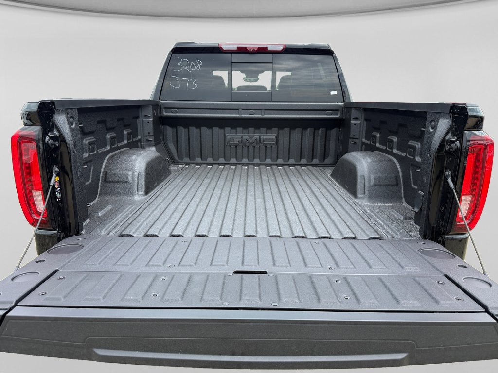 New 2026 GMC Sierra 1500 Denali Ultimate w/ LPO, Black Badging Package AWD/4WD image 37