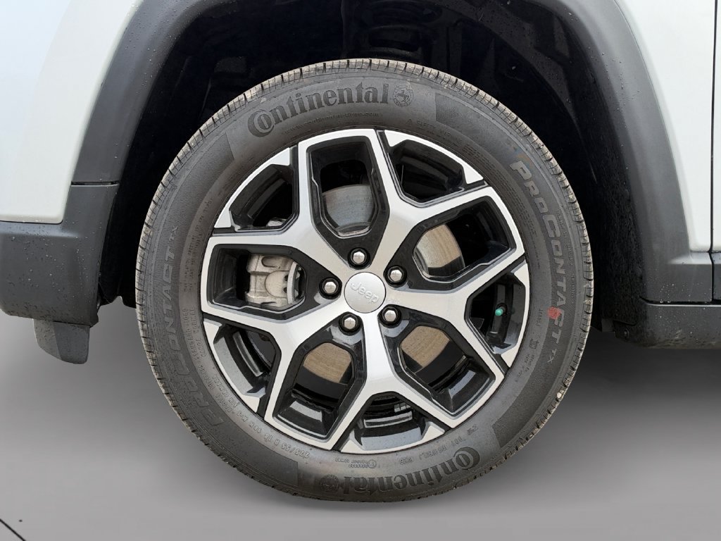 Used 2024 Jeep Compass Limited AWD/4WD image 30