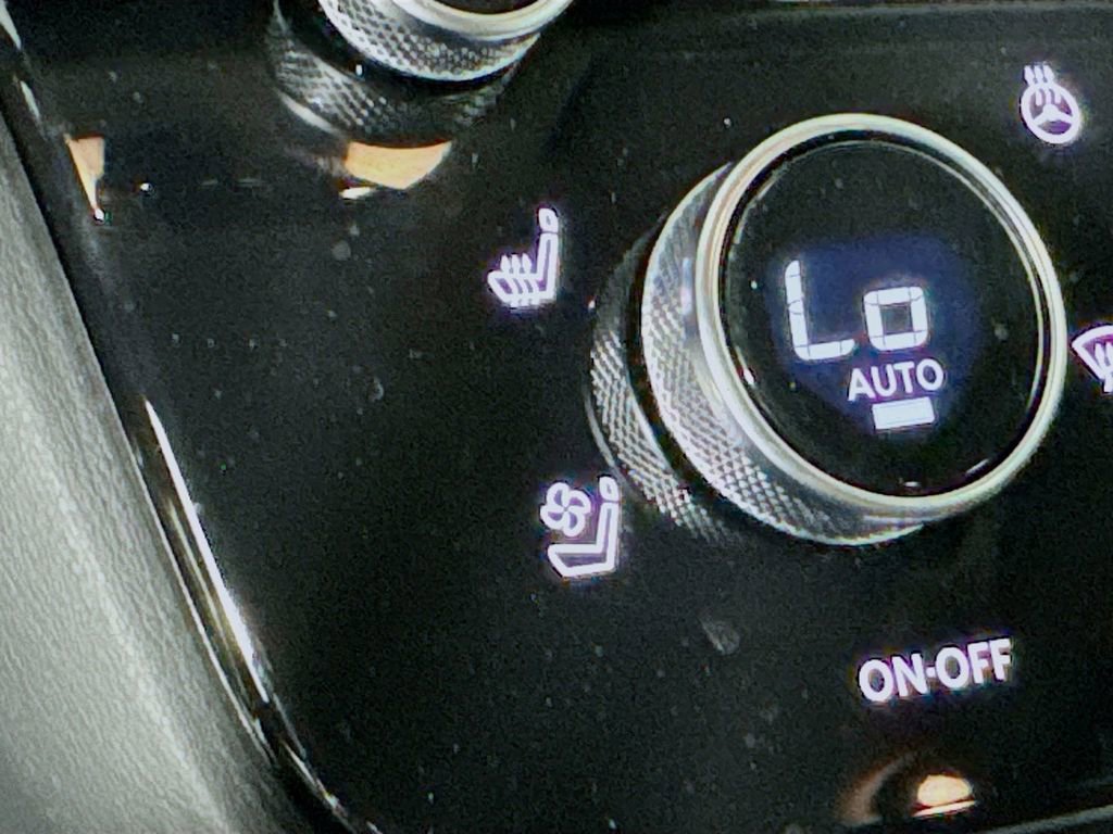 Certified 2026 INFINITI QX60 Luxe w/ Cargo Package image 21