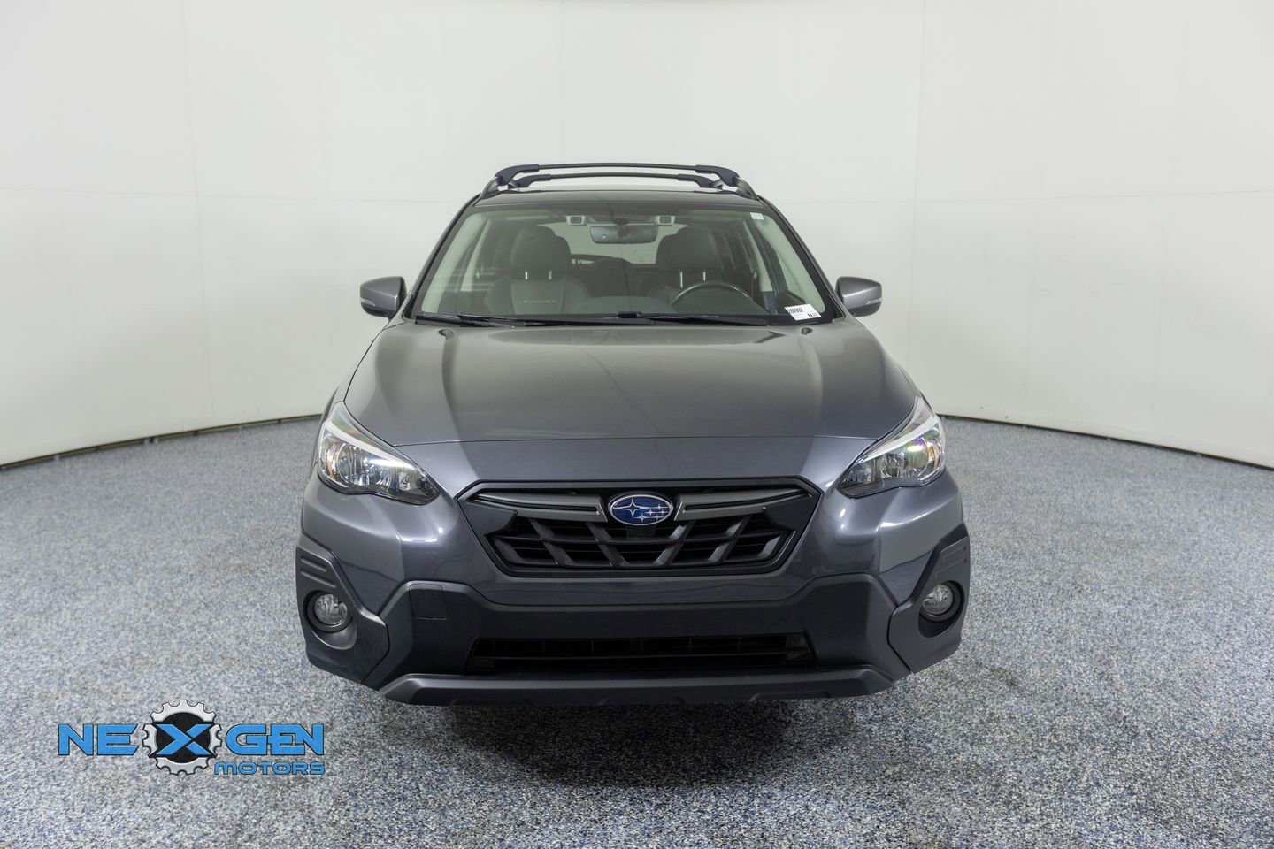 Used 2022 Subaru Crosstrek 2.5i Sport w/ Moonroof Package AWD/4WD image 2