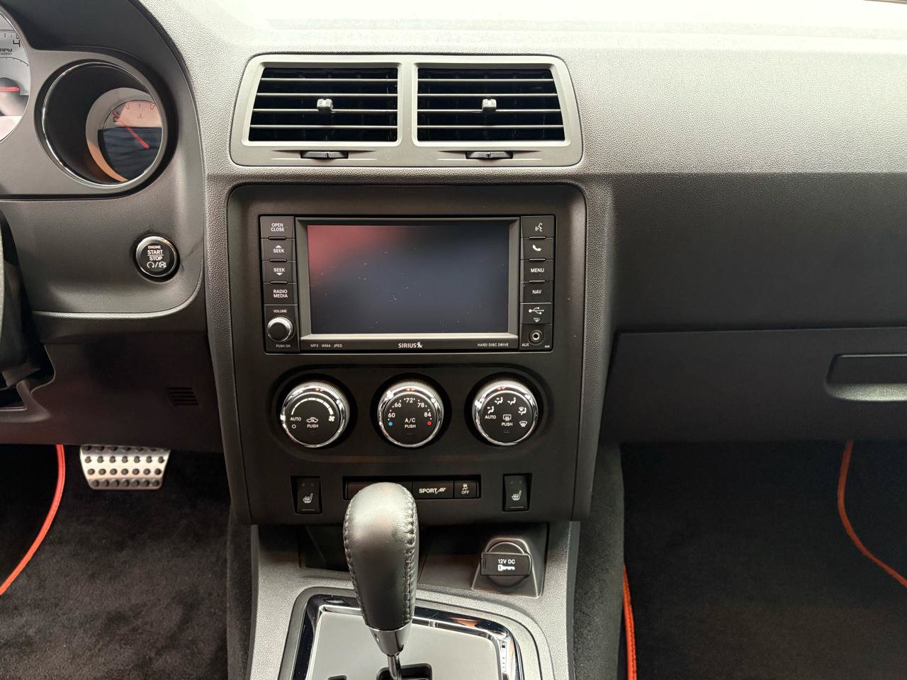 Used 2014 Dodge Challenger R/T RWD image 32