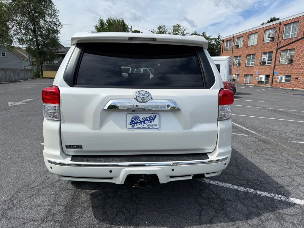 Used 2011 Toyota 4Runner SR5 w/ Trail Preferred Accessory Pkg AWD/4WD image 4