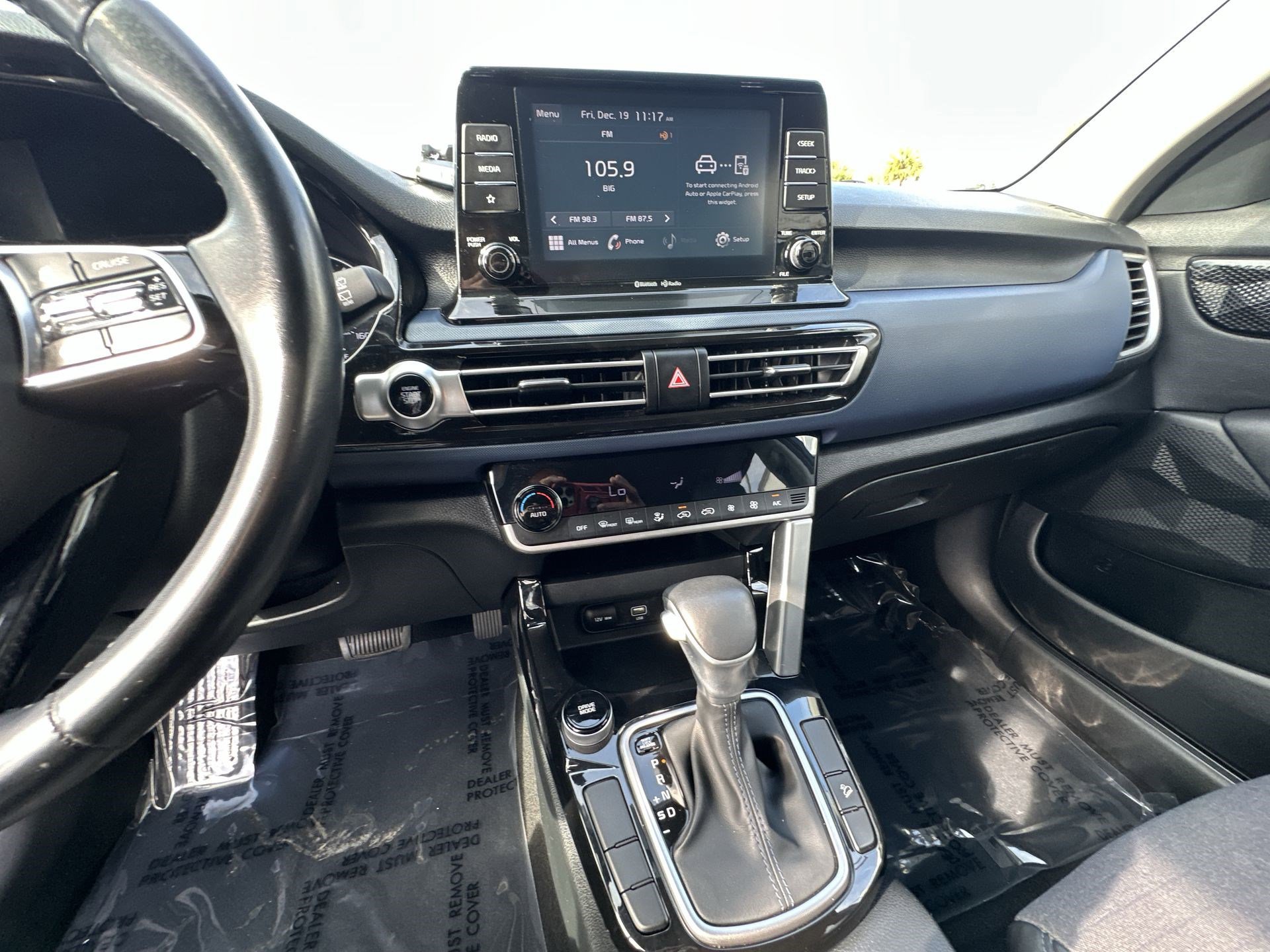 Certified 2023 Kia Seltos S image 24