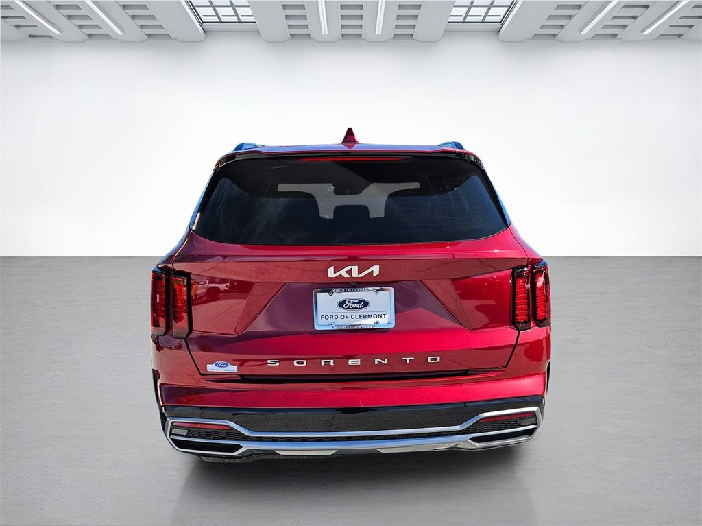 Used 2022 Kia Sorento S image 6