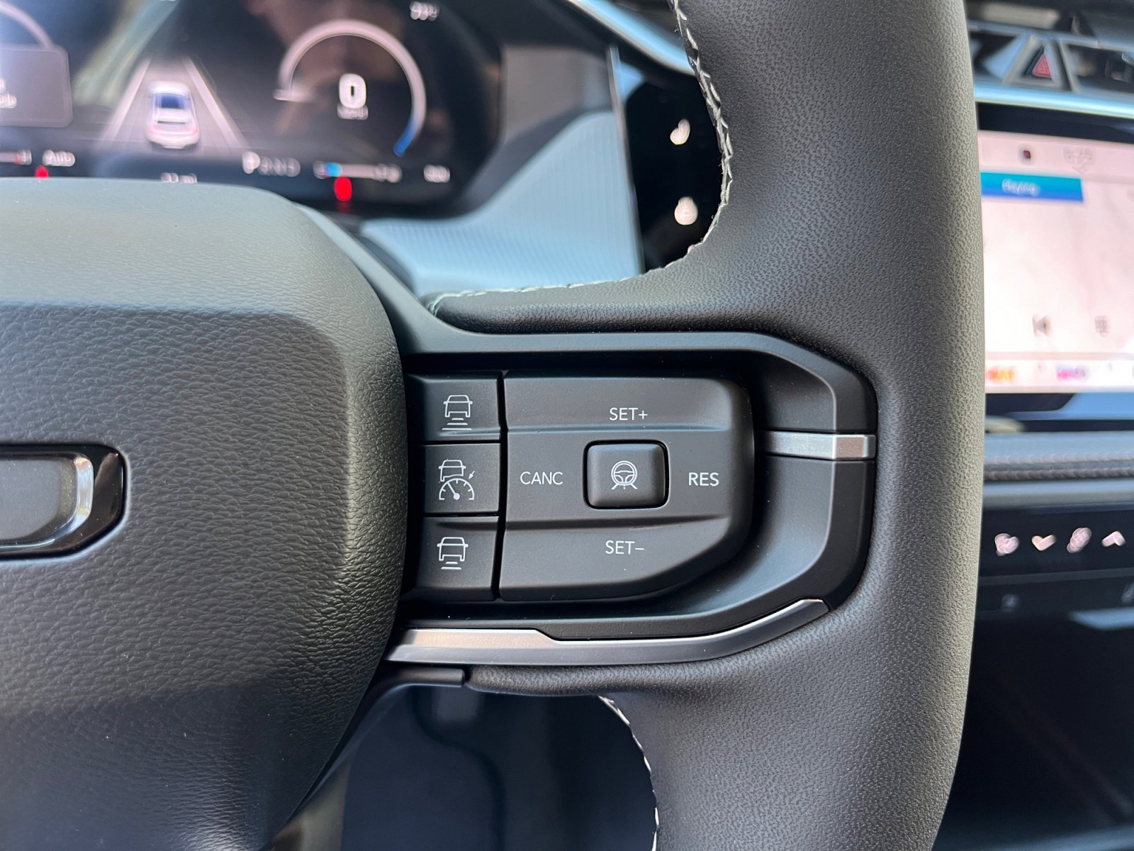 New 2026 Jeep Cherokee Limited AWD/4WD image 18
