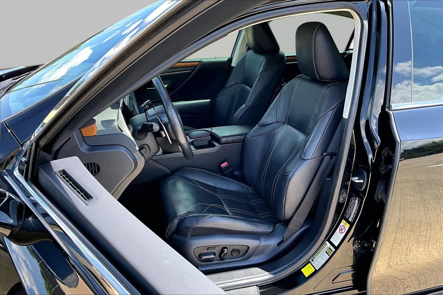 Used 2019 Lexus ES 350 w/ Accessory Package 2 FWD image 8