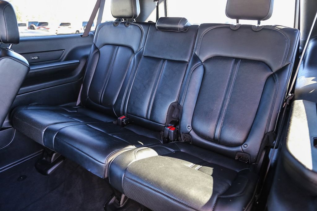 Used 2024 Jeep Wagoneer L Series II image 20