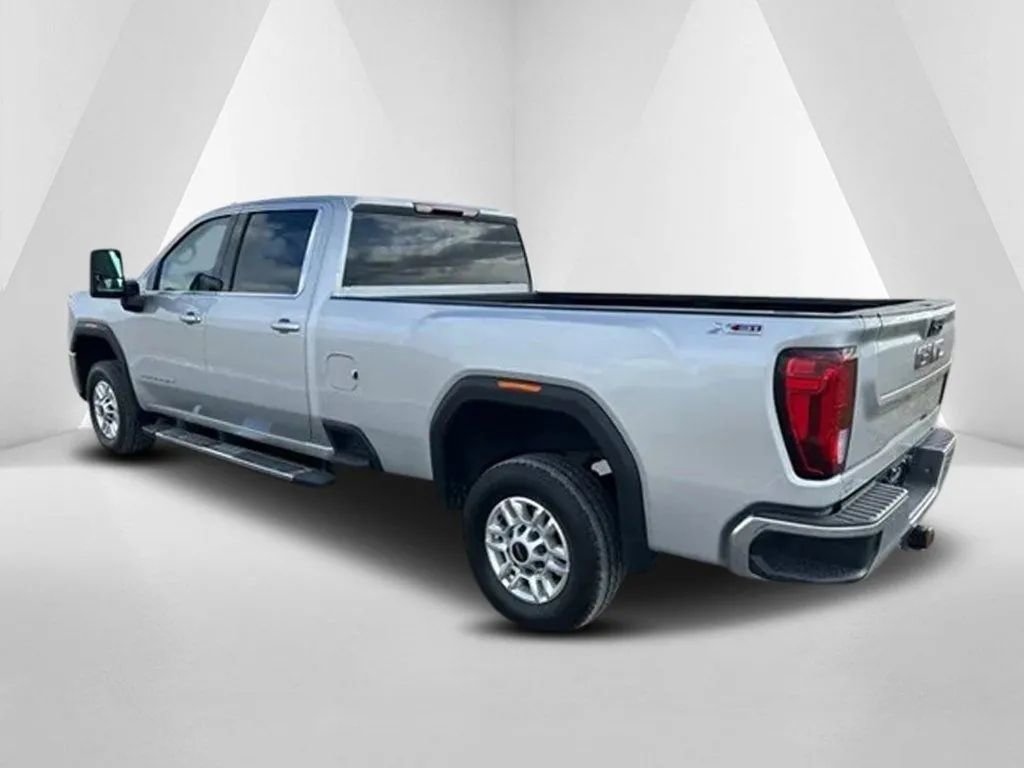Used 2023 GMC Sierra 2500 SLE w/ Gooseneck/5TH Wheel Package image 5