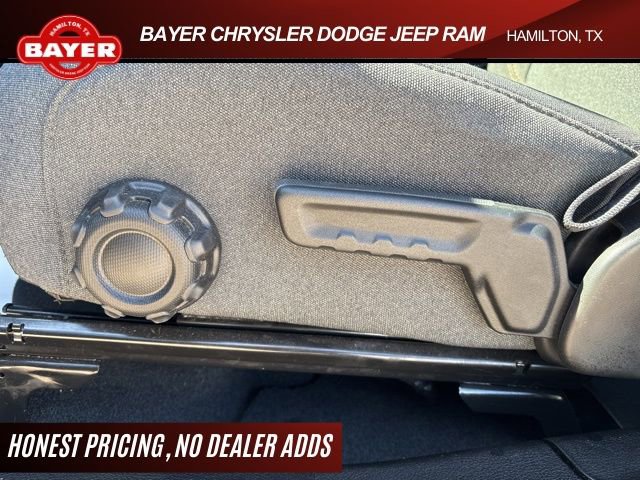 Used 2024 Jeep Wrangler Willys image 21