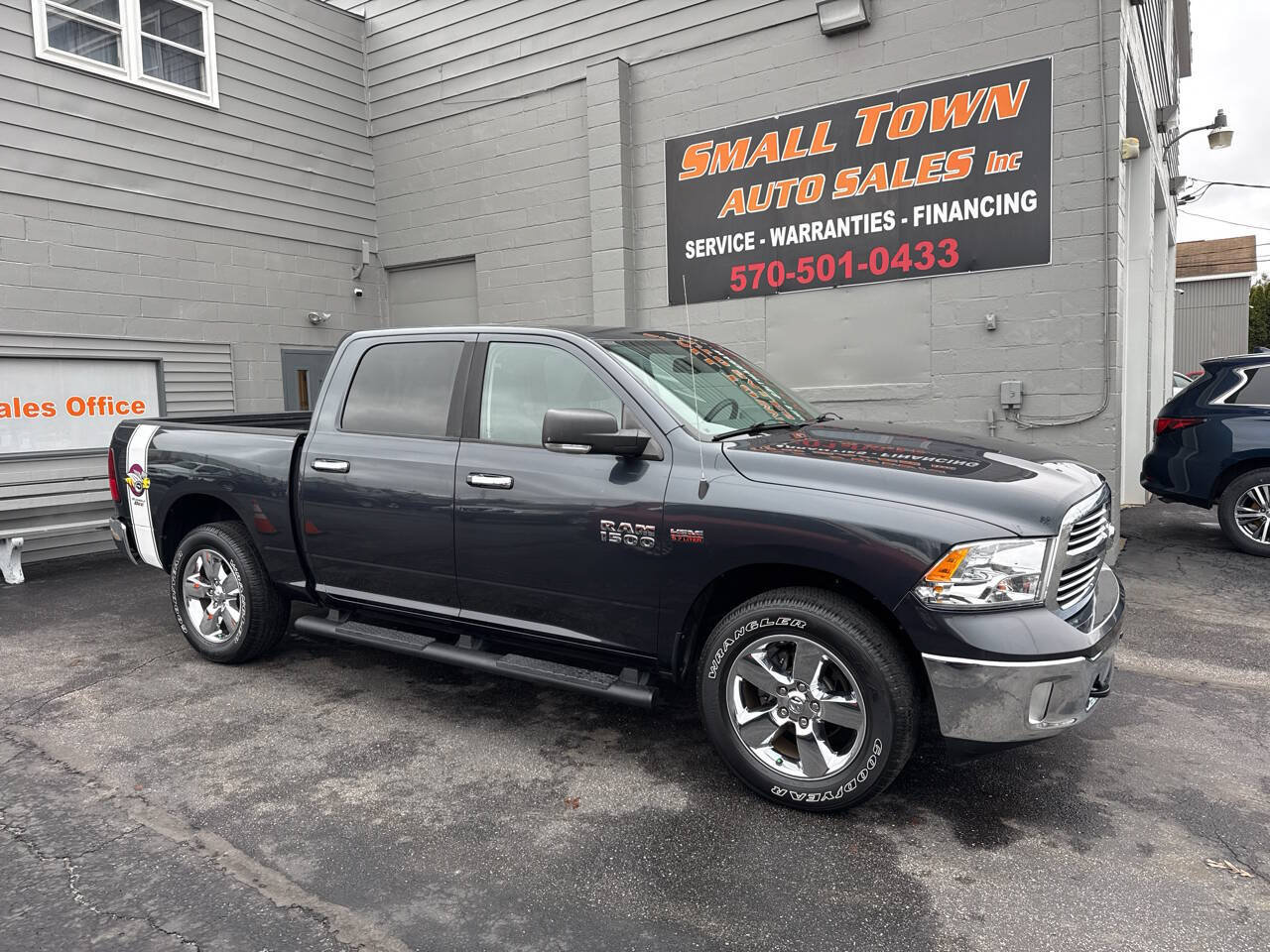 Used 2014 RAM 1500 Big Horn AWD/4WD image 1