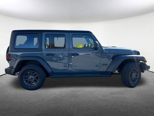 Used 2025 Jeep Wrangler Sport S image 15