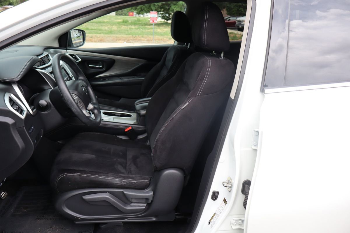 Used 2018 Nissan Murano S image 19