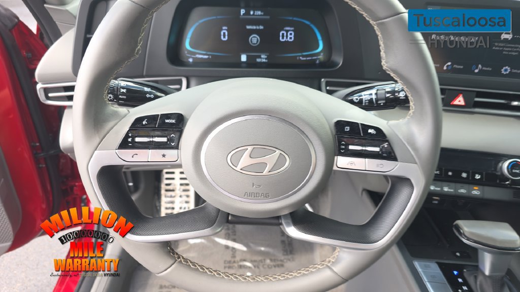 Used 2025 Hyundai Elantra Sport FWD image 16