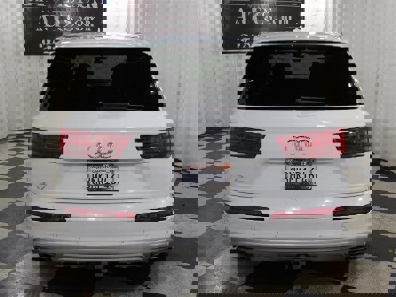 Used 2019 Audi Q7 2.0T Premium Plus w/ Premium Plus Package image 14