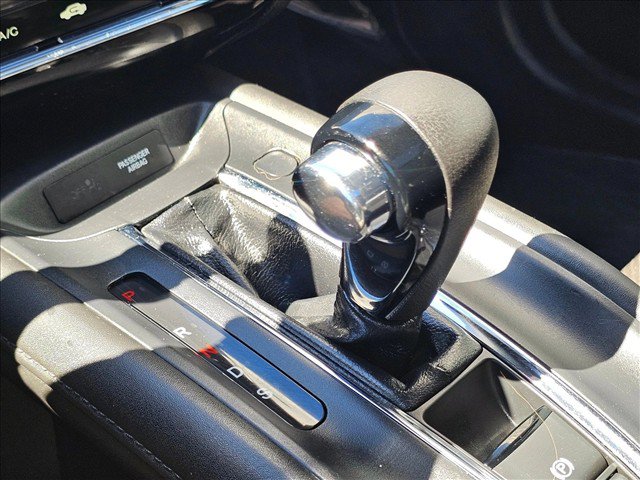 Used 2017 Honda HR-V EX image 29