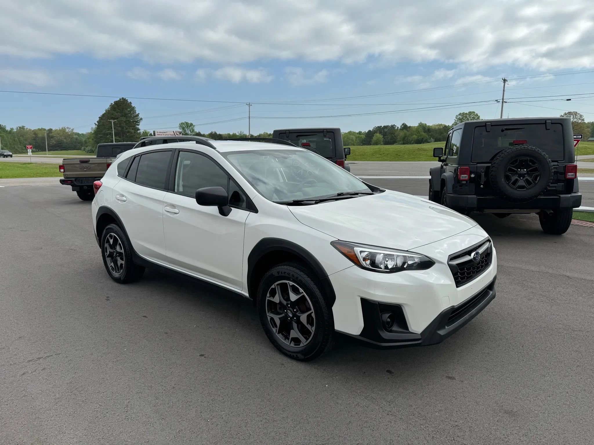 Used 2019 Subaru Crosstrek 2.0i w/ Eyesight System image 1