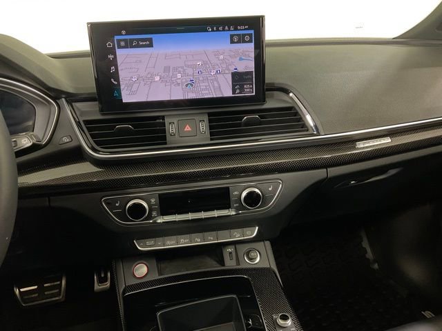 Used 2023 Audi SQ5 Prestige w/ Prestige Package image 16