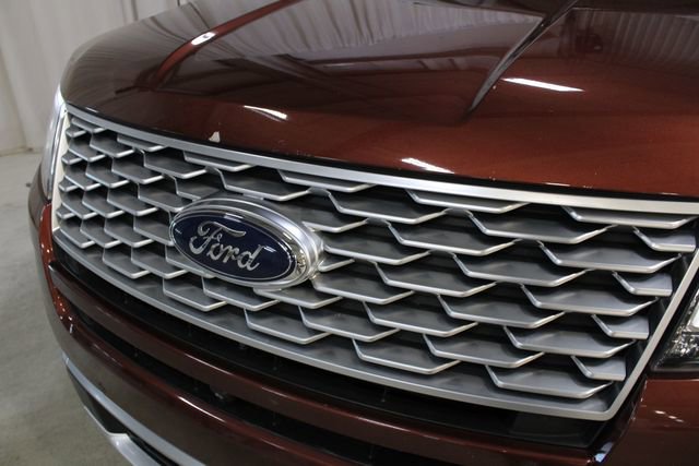 Used 2018 Ford Explorer Platinum AWD/4WD image 33