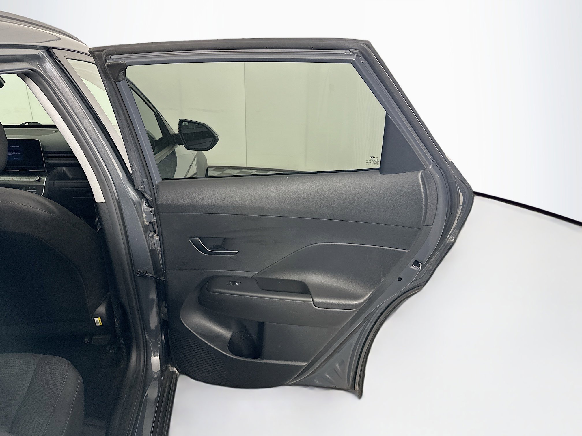 Used 2024 Hyundai Kona SEL FWD image 28