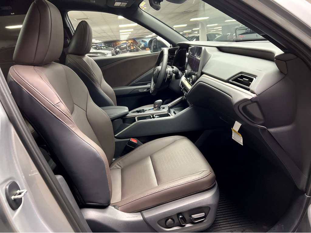New 2026 Lexus TX 350 AWD image 32