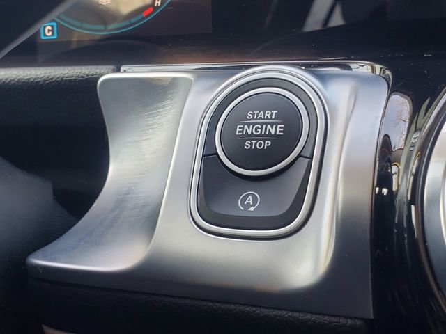 Used 2023 Mercedes-Benz GLB 250 4MATIC image 18