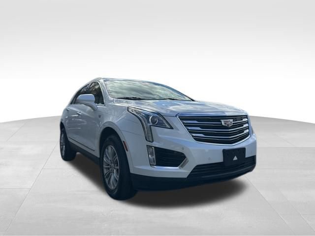 Used 2018 Cadillac XT5 Luxury w/ Driver Awareness Package image 2