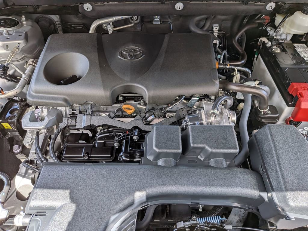 Used 2025 Toyota RAV4 LE image 29