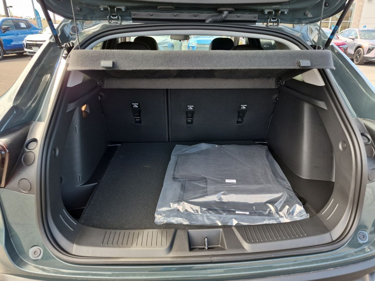 New 2026 Chevrolet Trax LT w/ Driver Confidence Package FWD image 26