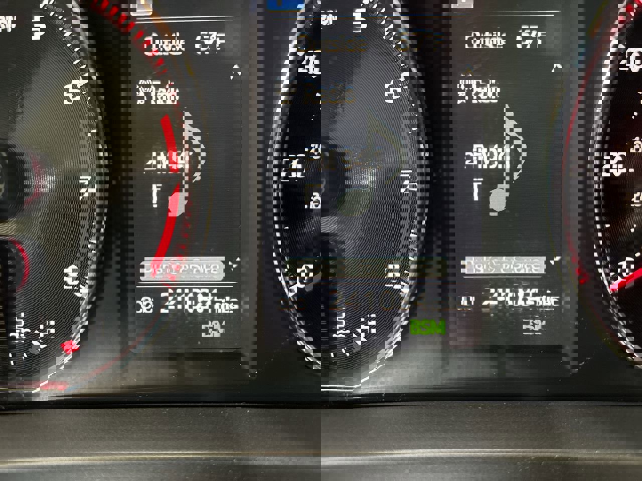 Used 2016 Toyota RAV4 SE image 15