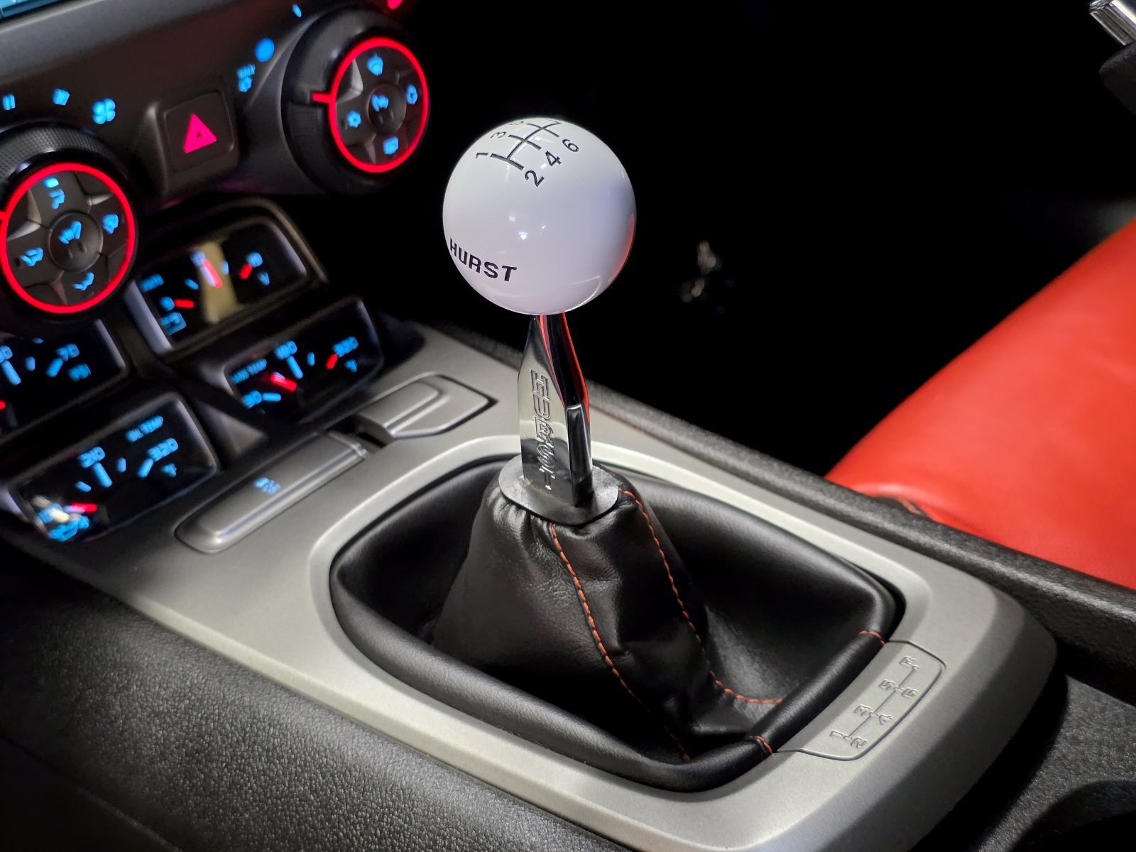 Used 2015 Chevrolet Camaro SS RWD image 31