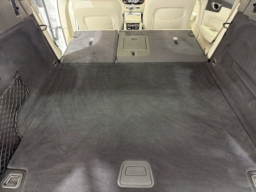 Used 2019 Volvo XC60 T6 Inscription w/ Protection Package Premier image 27