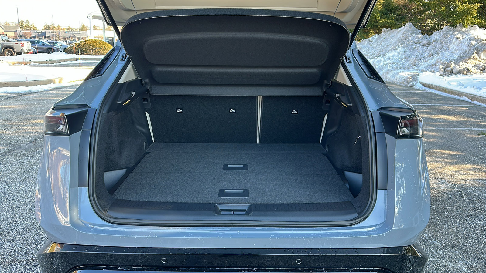 Certified 2024 Nissan Ariya AWD image 6