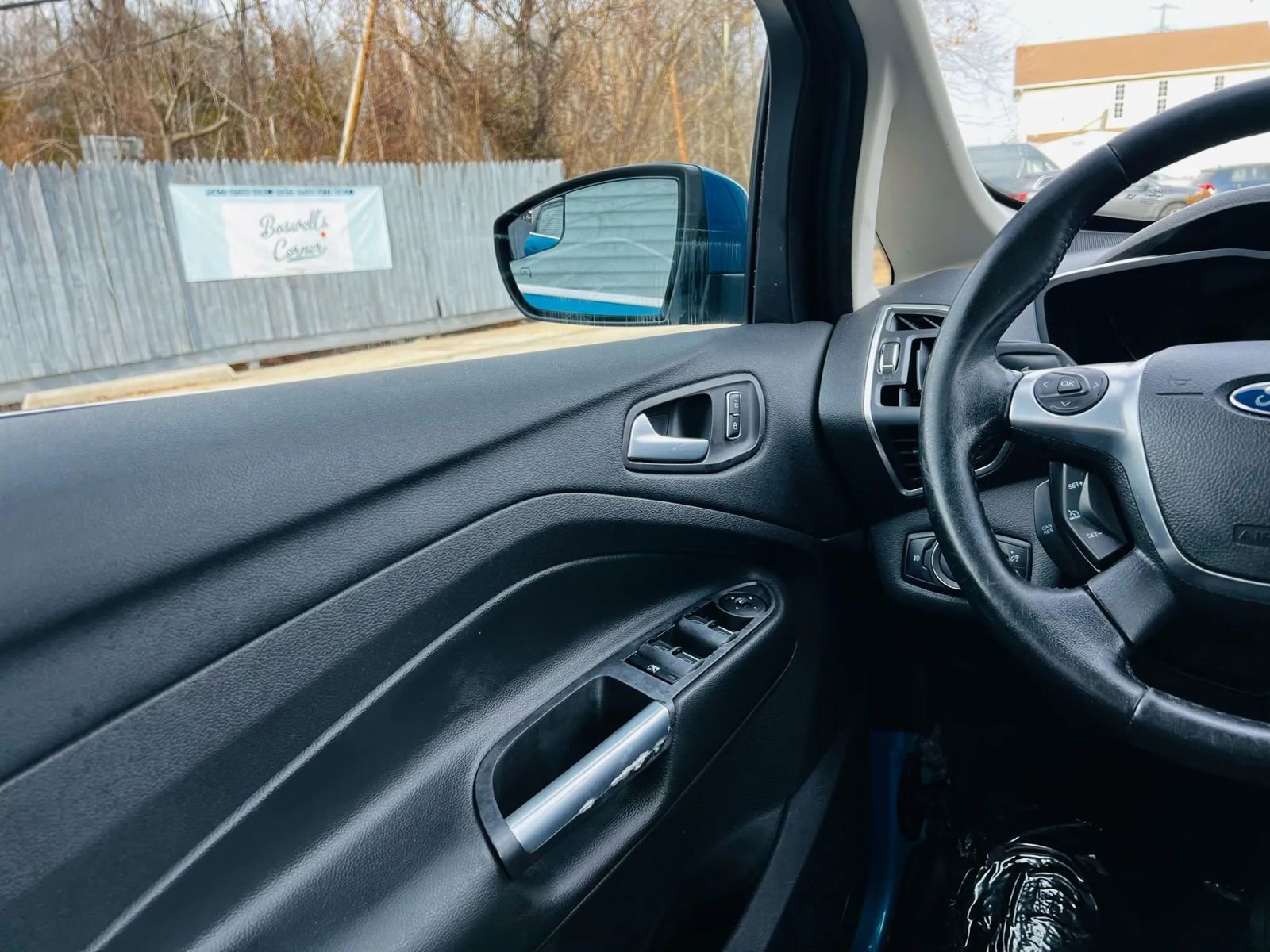 Used 2013 Ford C-MAX SEL image 30