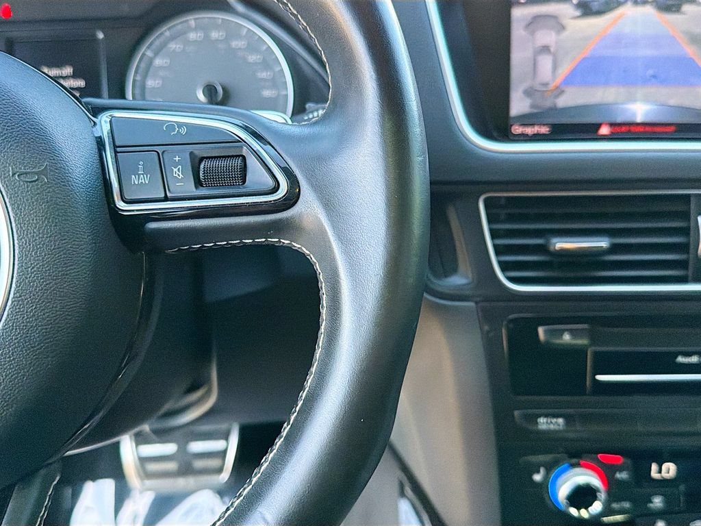 Used 2017 Audi SQ5 Premium Plus w/ Technology Package AWD/4WD image 37