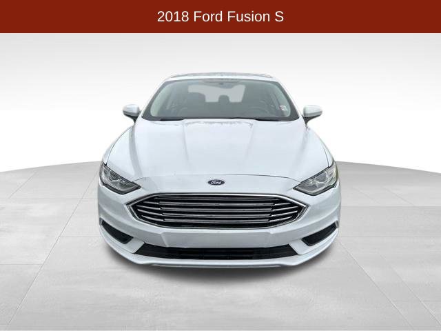 Used 2018 Ford Fusion S FWD image 2