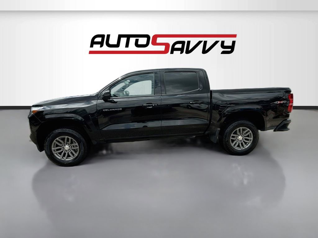 Used 2024 Chevrolet Colorado LT w/ LT Convenience Package II AWD/4WD image 4