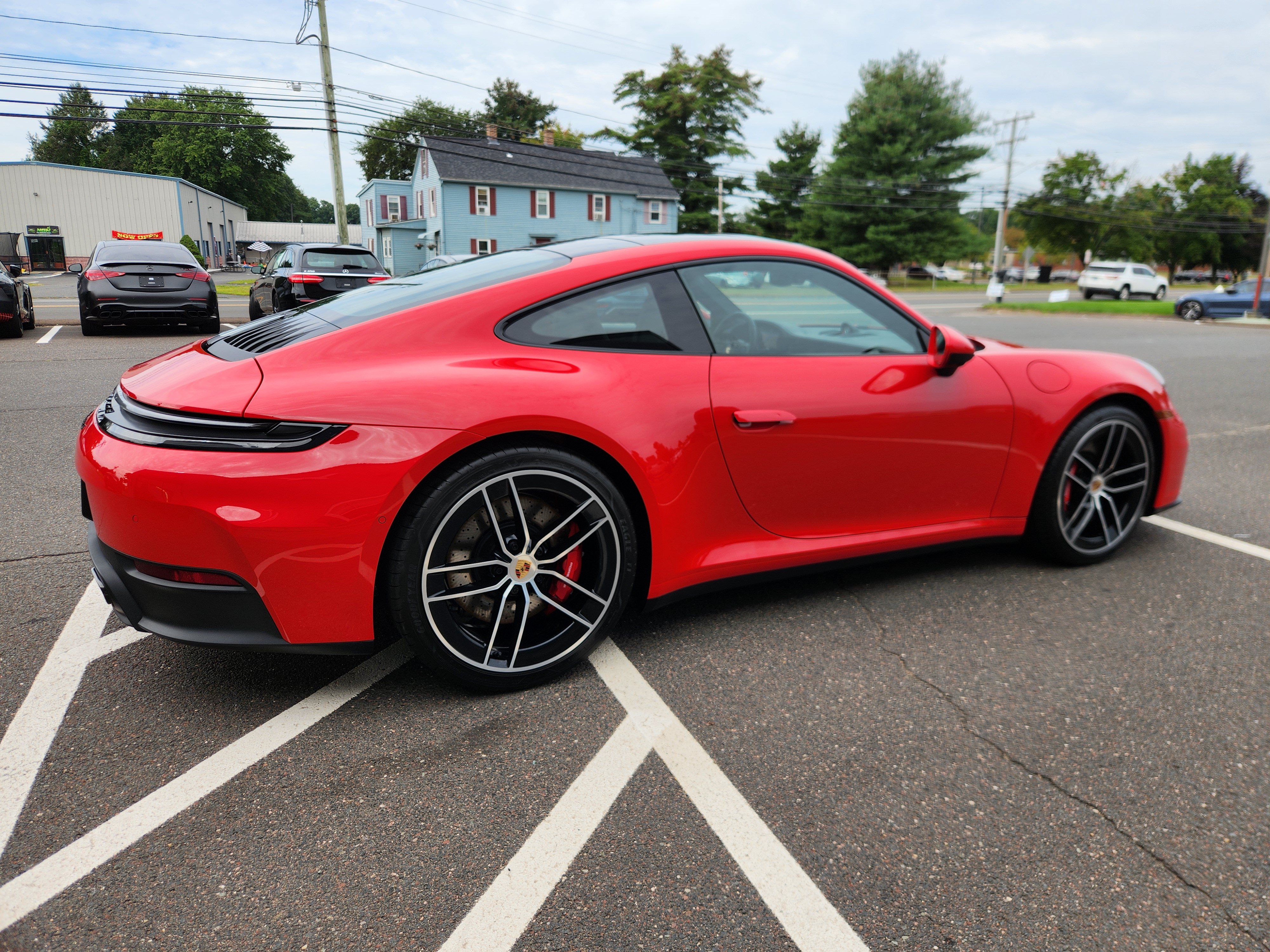 Used 2025 Porsche 911 Carrera S RWD image 9