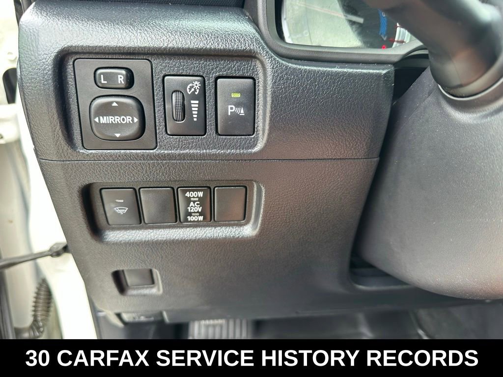 Used 2018 Toyota 4Runner Limited AWD/4WD image 19