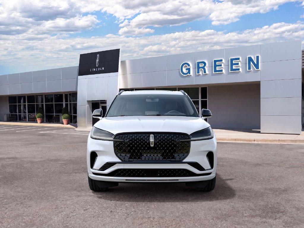 New 2027 Lincoln Aviator AWD image 3