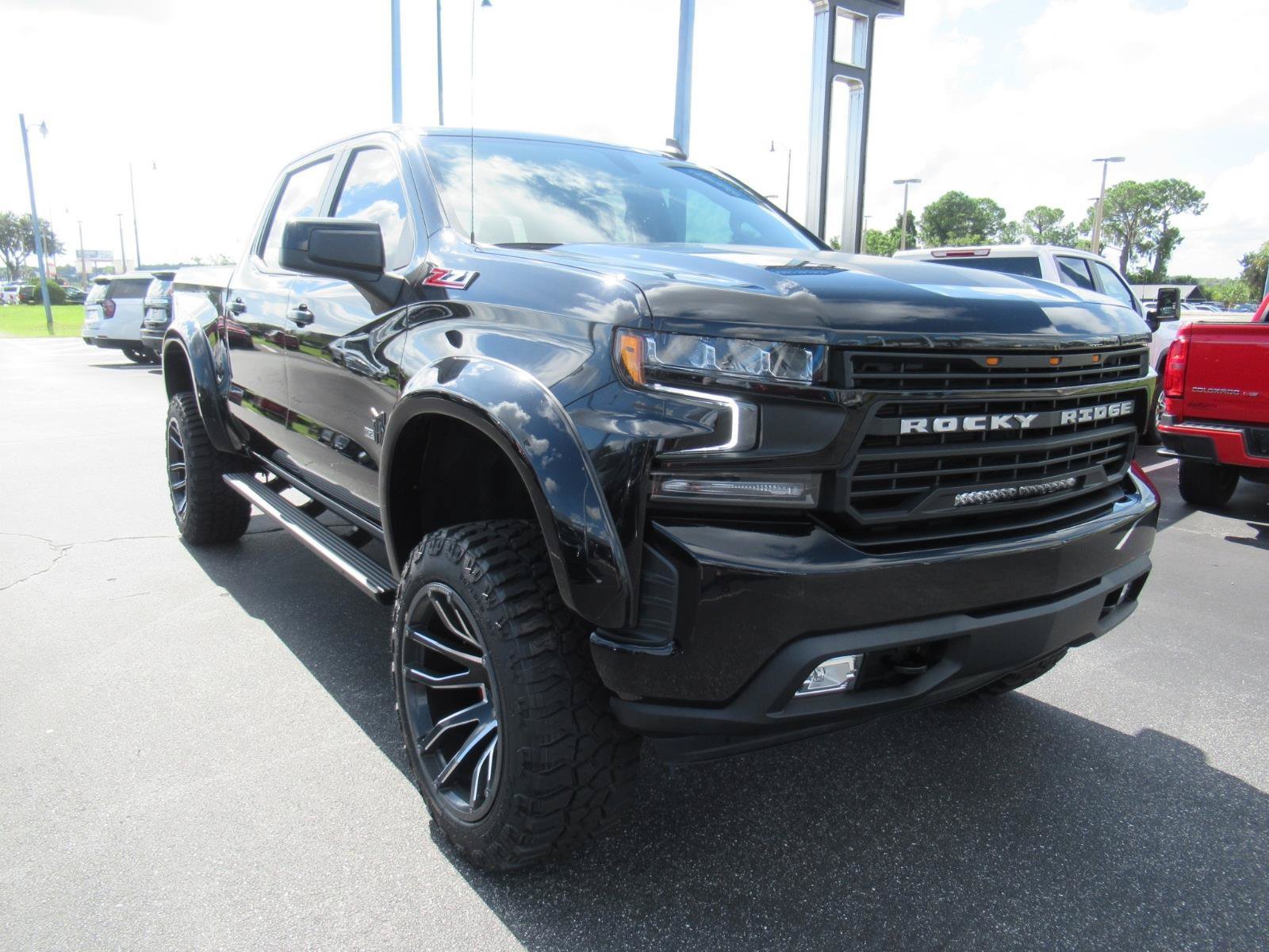 Used 2021 Chevrolet Silverado 1500 RST w/ All Star Edition Plus AWD/4WD image 3